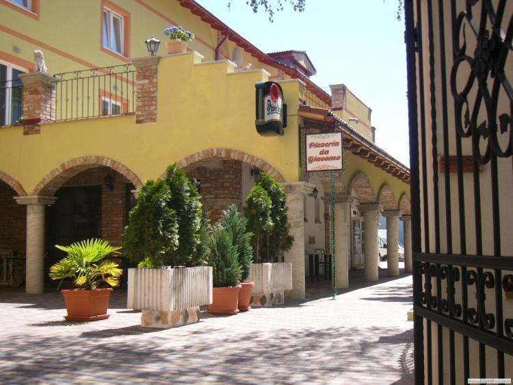 Trenčín Penzion Da Giacomo מראה חיצוני תמונה